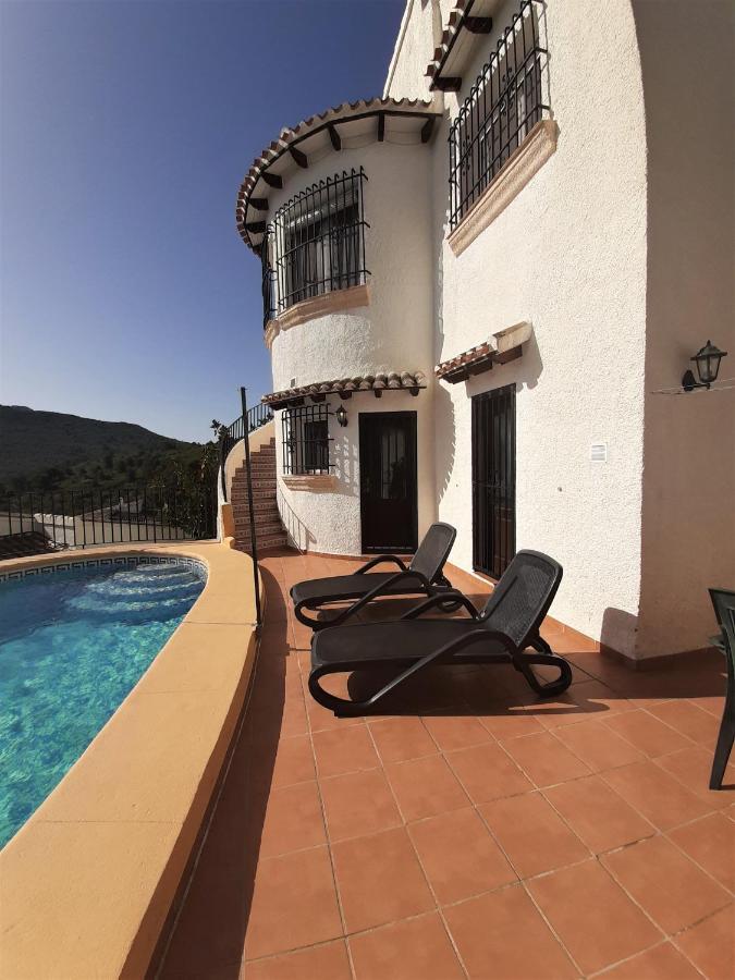 Villa Felix *